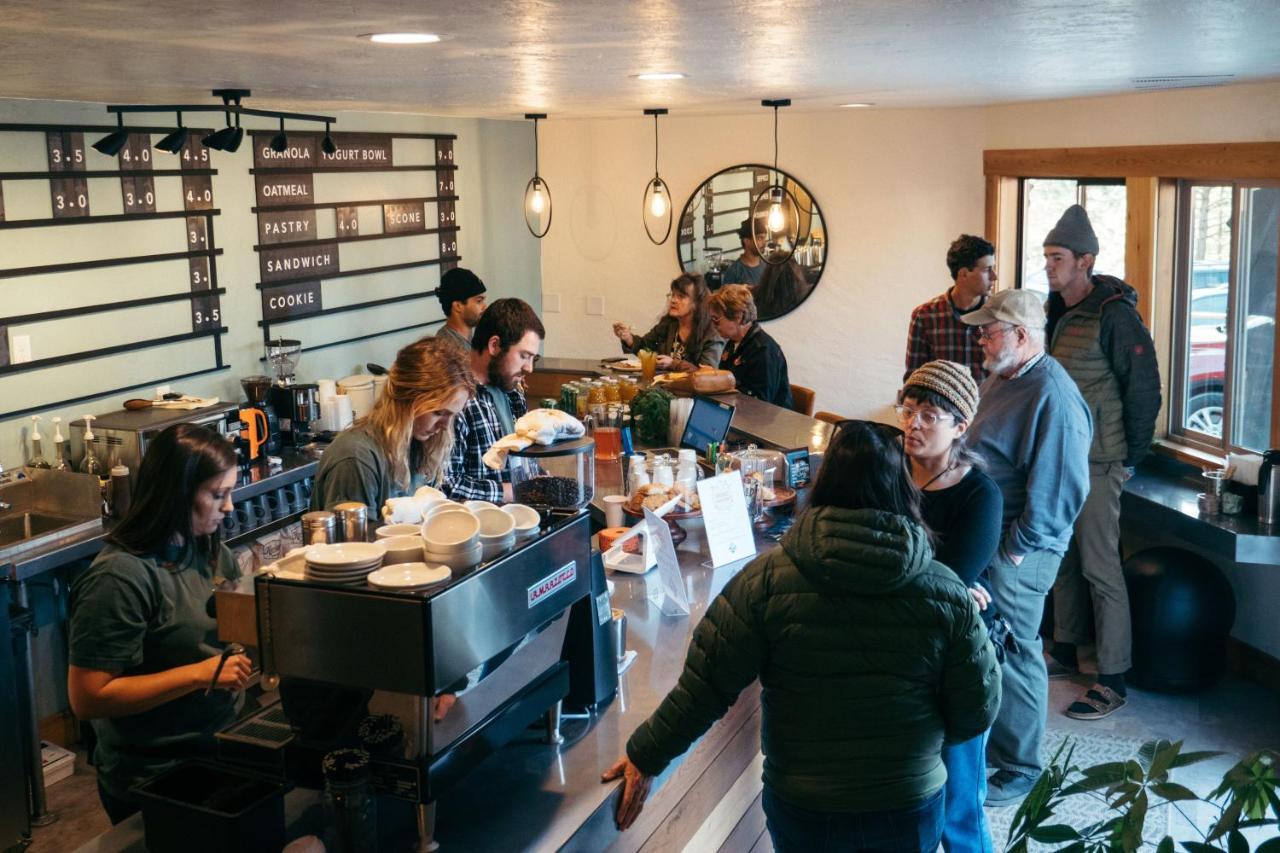 Summit View Inn Mount Shasta Ngoại thất bức ảnh